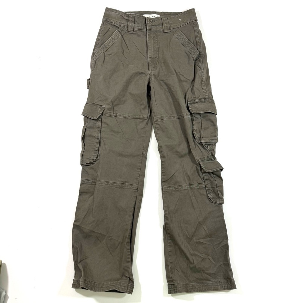 Abercrombie Straight Leg Cargo Pants Taupe Size 25 0 Short